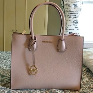 Michael Kors Mercer Large Satchel